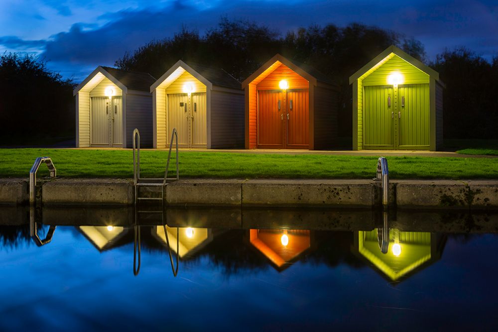 Canal Huts9